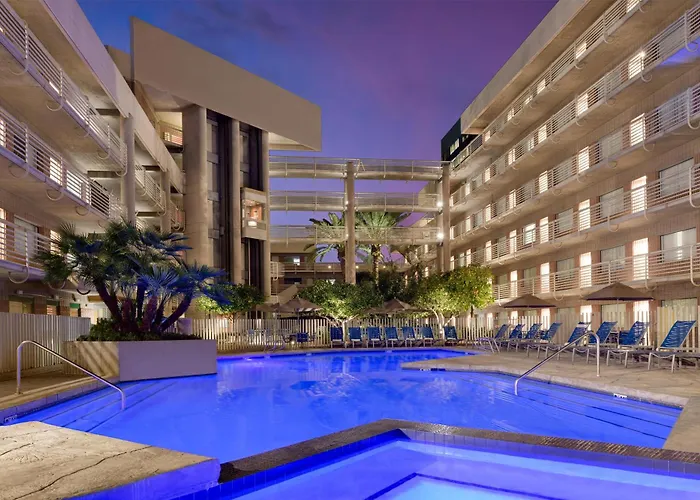 Hotel Doubletree By Hilton 4*