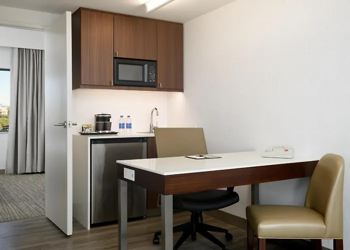 Hotel Doubletree By Hilton