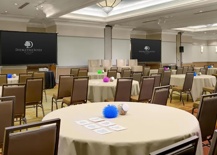 Doubletree By Hilton Phoenix